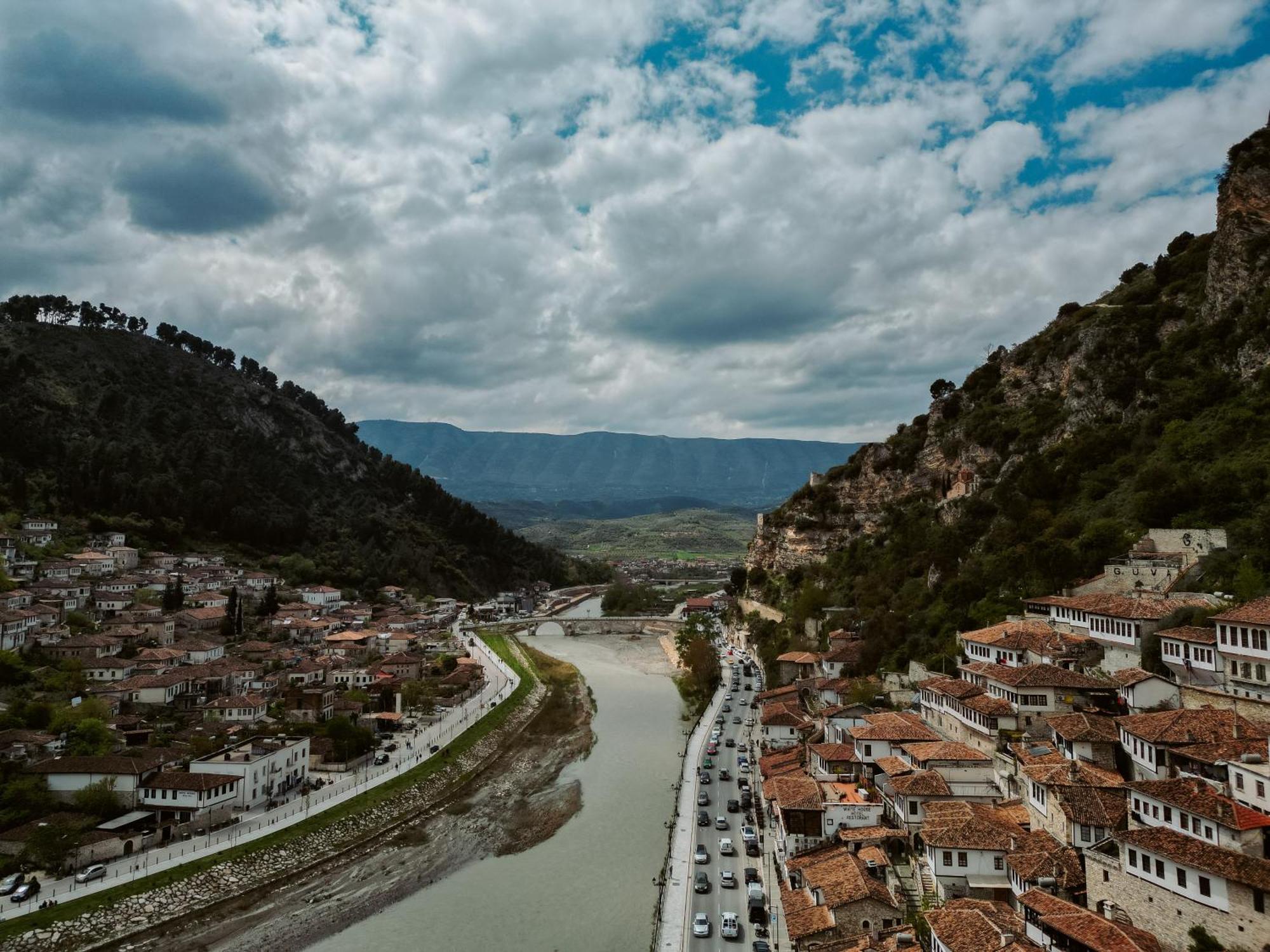 Hotel Ansel Berat Exterior photo
