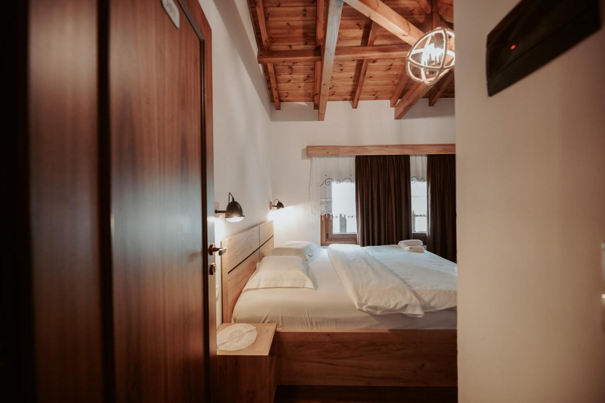 Hotel Ansel Berat Exterior photo